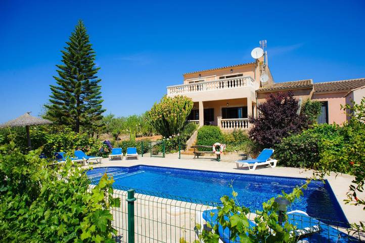 Casa rural para 9 personas, con jardín y terraza en Felanitx