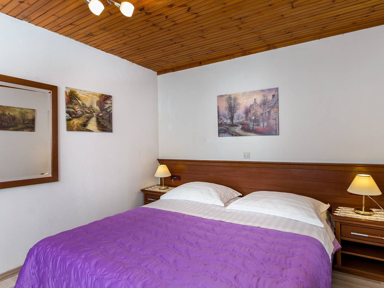 Entire apartment, Guest House Kusalo - Comfort Twin or Double Room with Patio (Soba 5) in Dubrovnik, Grad Dubrovnik