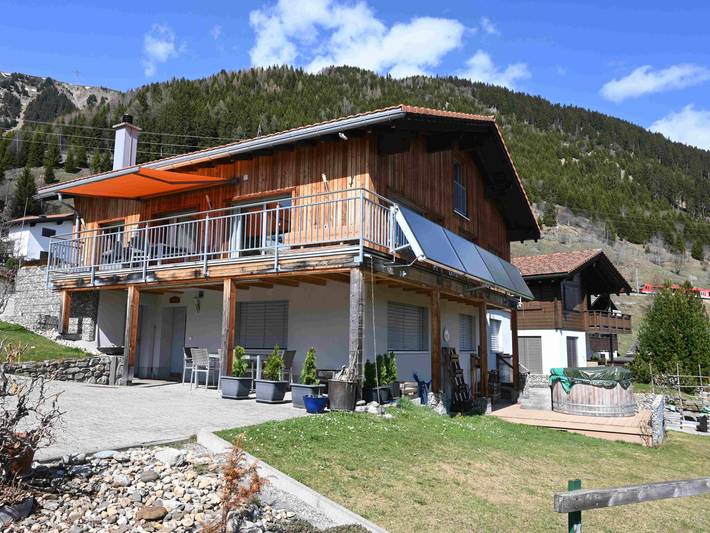 Ganze Wohnung, Tgèsa Pazzola Huonder-Monn in Sedrun, Tujetsch