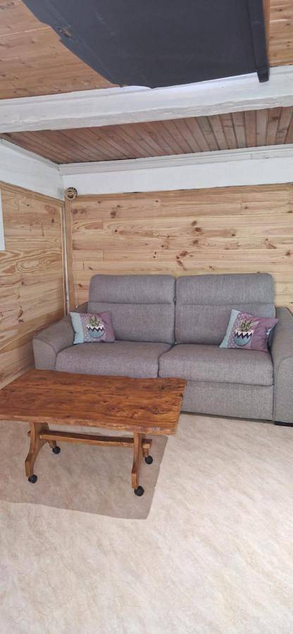 Gîte pour 4 personnes, avec terrasse à Méounes-lès-Montrieux - 2