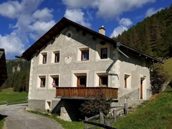 Chalet für 8 Personen, mit Terrasse und Garten, mit Haustier im Engadin - 2