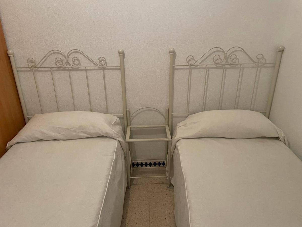 Apartamento inteiro, Three-Bedroom Apartment in Isla Cristina, Costa de la luz