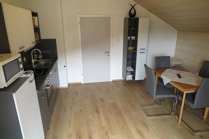 Ganze Ferienwohnung, Appartement/Fewo in Dobriach, Radenthein