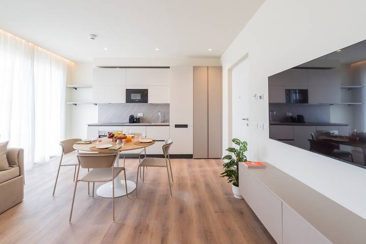 Appartamento vacanze per 4 persone, con Balcone e Panorama in Brianza