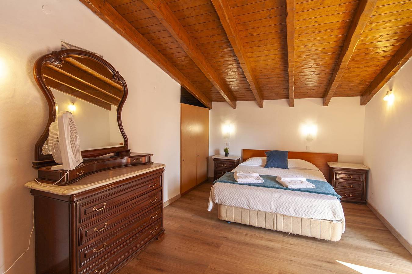 Apartamento inteiro, Apartamentos para Temporada para 2 pessoas com jardim in Distrito de Faro