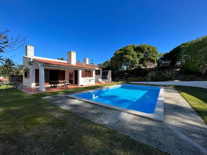 Villa pour 6 personnes, avec piscine ainsi que vue et jardin - 1