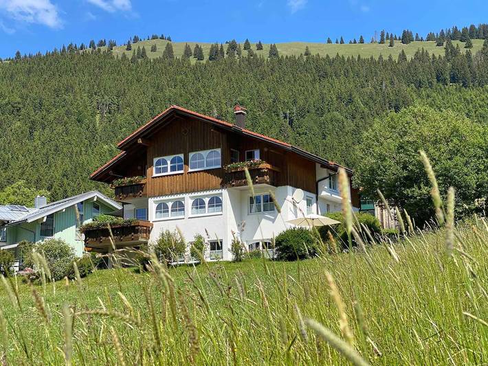 Ferienwohnung für 4 Personen, mit Garten und Balkon in Oberjoch - 2