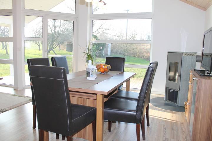 Ferienhaus für 4 Personen, mit Balkon und Terrasse sowie Garten und Sauna in Grömitz - 4