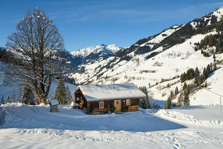 Chalet für 5 Personen, mit Ausblick und Sauna sowie Terrasse in Großarl