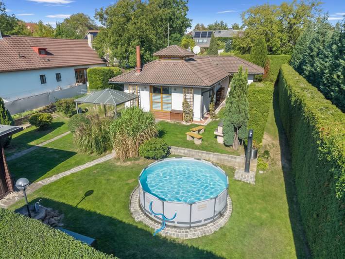Ferienhaus für 6 Personen, mit Terrasse und Garten - 1