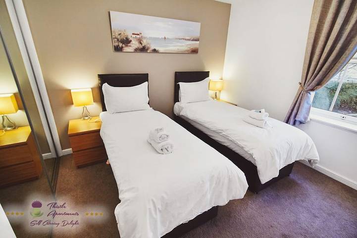 Entire apartment, Thistle Apartments - Marischal Square - (Deluxe) in Aberdeen, Aberdeenshire