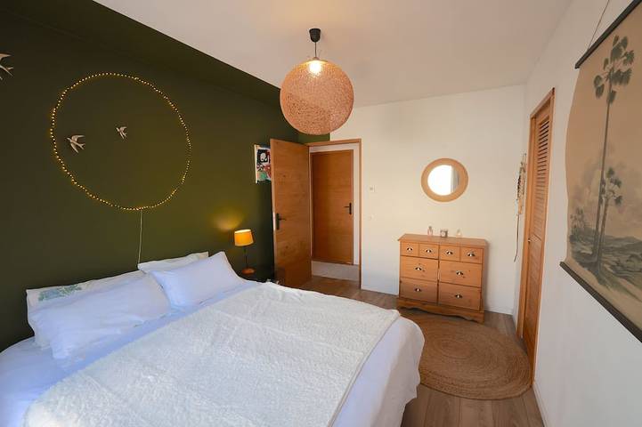Location de vacances pour 6 personnes, avec jardin à Aigues-Vives - 2