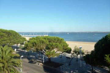 Gîte pour 2 personnes, avec balcon dans Casino de la Plage (Arcachon)