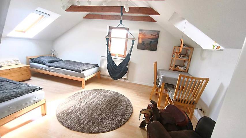 Gîte pour 3 personnes, avec vue ainsi que sauna et jardin