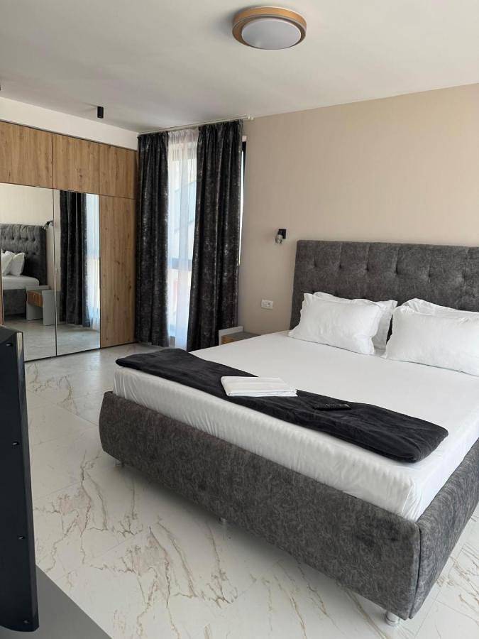 Maison d’hôte pour 4 personnes, avec Balcon et Terrasse ainsi que Jardin et Vue dans Constanța - 4