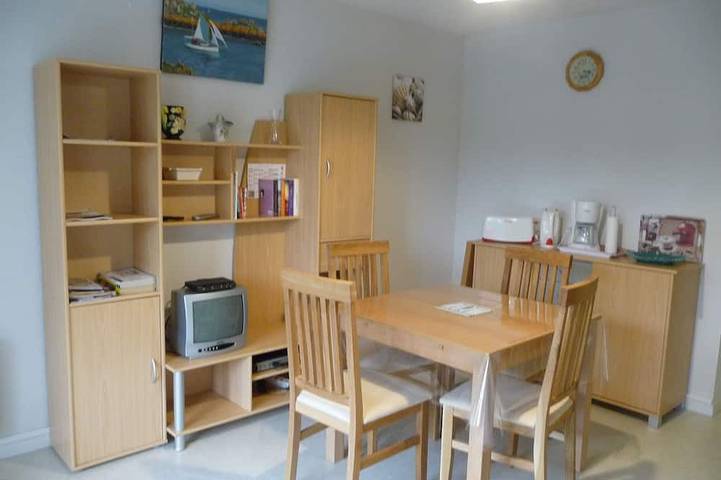 Apartamento entero, Entre puerto y la playa, pequeña residencia a la calma, a 100 metros del mar in Sarzeau, Côte des Mégalithes