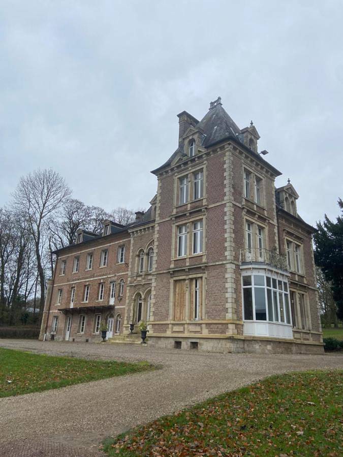 Station pour 2 personnes, avec jardin et vue dans Flixecourt