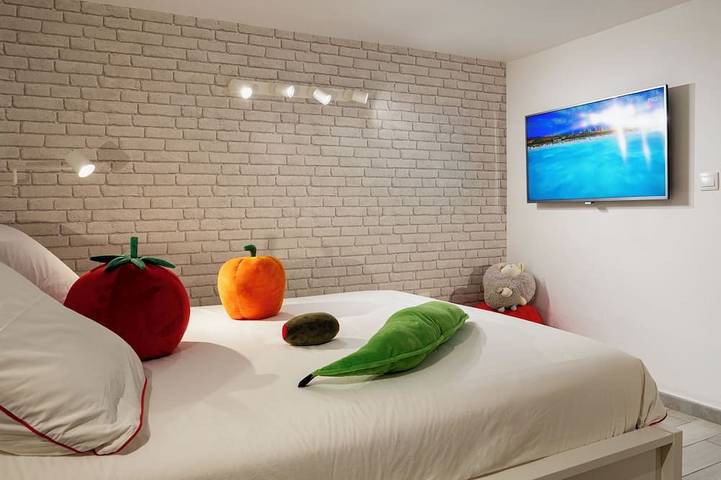 Gîte pour 2 personnes, avec Terrasse et Jardin à Orange - 3