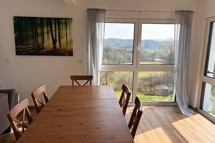 Ferienwohnung für 5 Personen, mit Garten