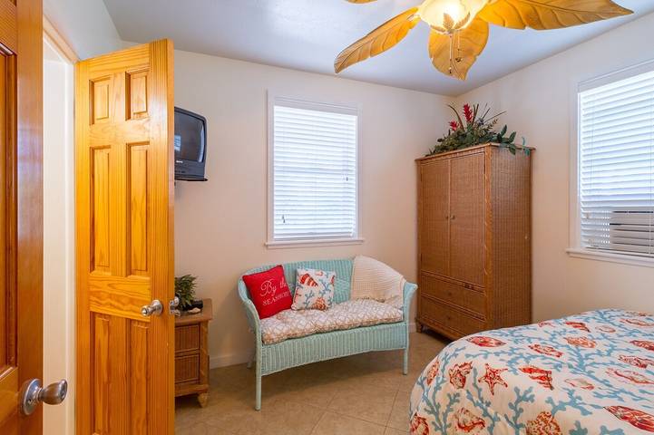 Vacation rental for 10 people, with balcony in Key Colony Beach