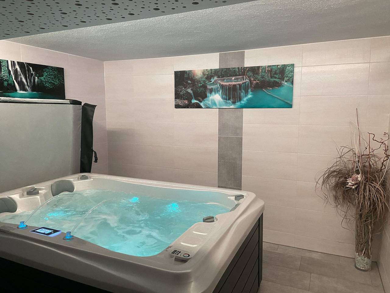 Gasthof zum Mohr'n, Florian Tanner - Doppelzimmer mit Dusche und Wc getrennt in Oberwölz, Westliche Obersteiermark