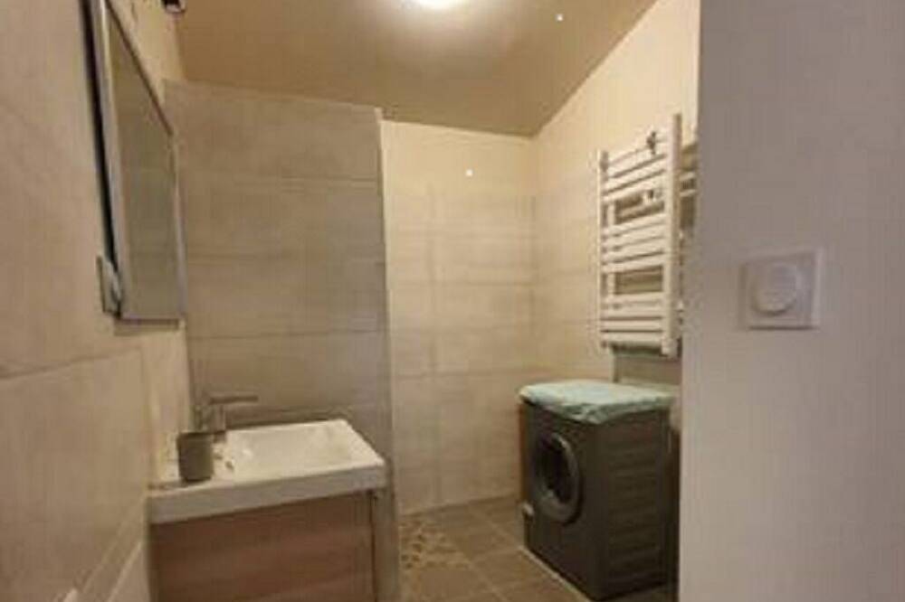 Maisonnette avec piscine privée, proche Vaison-la-Romaine et Nyons in Tulette, Région de nyons