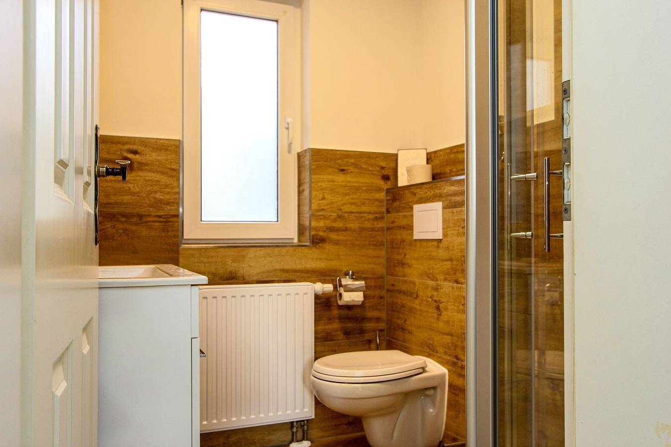 Ganze Wohnung, Eddie, Ferienwohnung im Ortskern von Prerow in Prerow, Fischland - Darß - Zingst