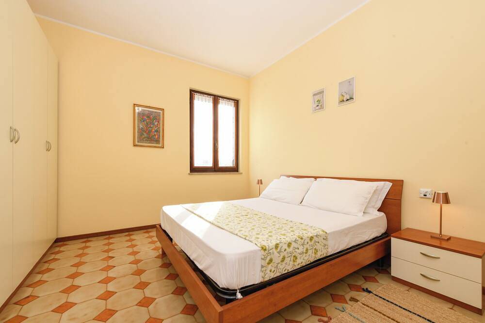 Casa Nonna Rina: Enchantment and Relaxation among the Hills 15km from Lake Garda in Monzambano, Mantua Provinz