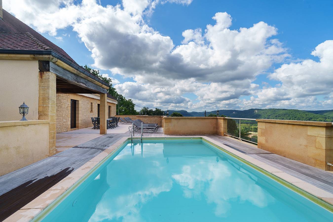 Charmante villa en pierre avec piscine, à deux pas de Sarlat in Beynac-et-Cazenac, Périgord Noir