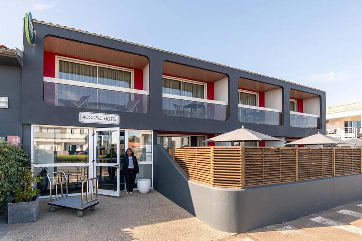 Hôtel pour 2 personnes, avec jardin, animaux acceptés dans Plage du Marais-Girard - 2