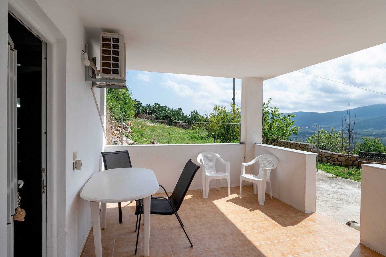 Appartement entier, Appartement 'Traditional House in Velies, Monemvasia' avec vue montagne, Wi-Fi et climatisation in Région du Péloponnèse