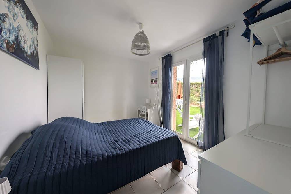 Villa T5 Swimming pool with view of Lac du Salagou in Liausson, Lodève region