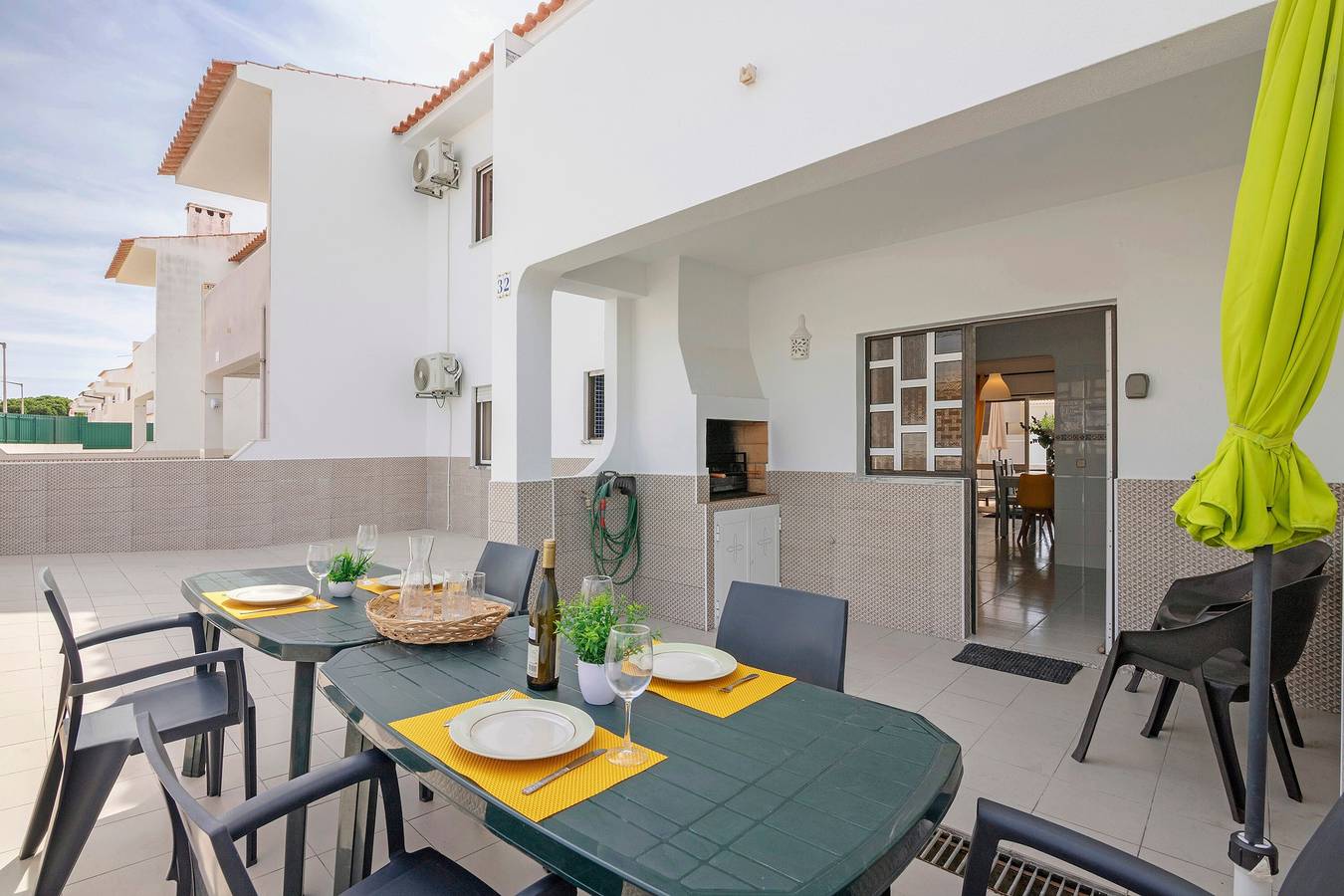 Villa Mar - Vicino alla Spiaggia di Galé, con Piscina in Guia, Distretto di Faro