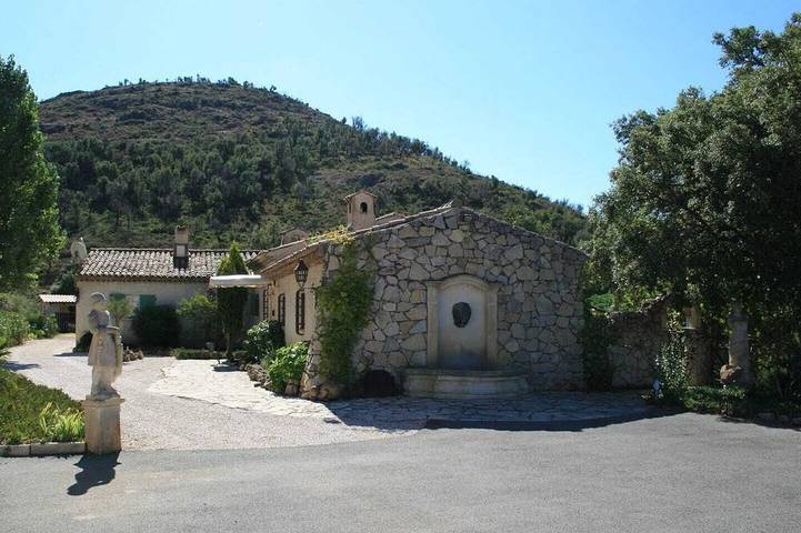 Gîte pour 2 personnes, avec Jardin et Piscine
