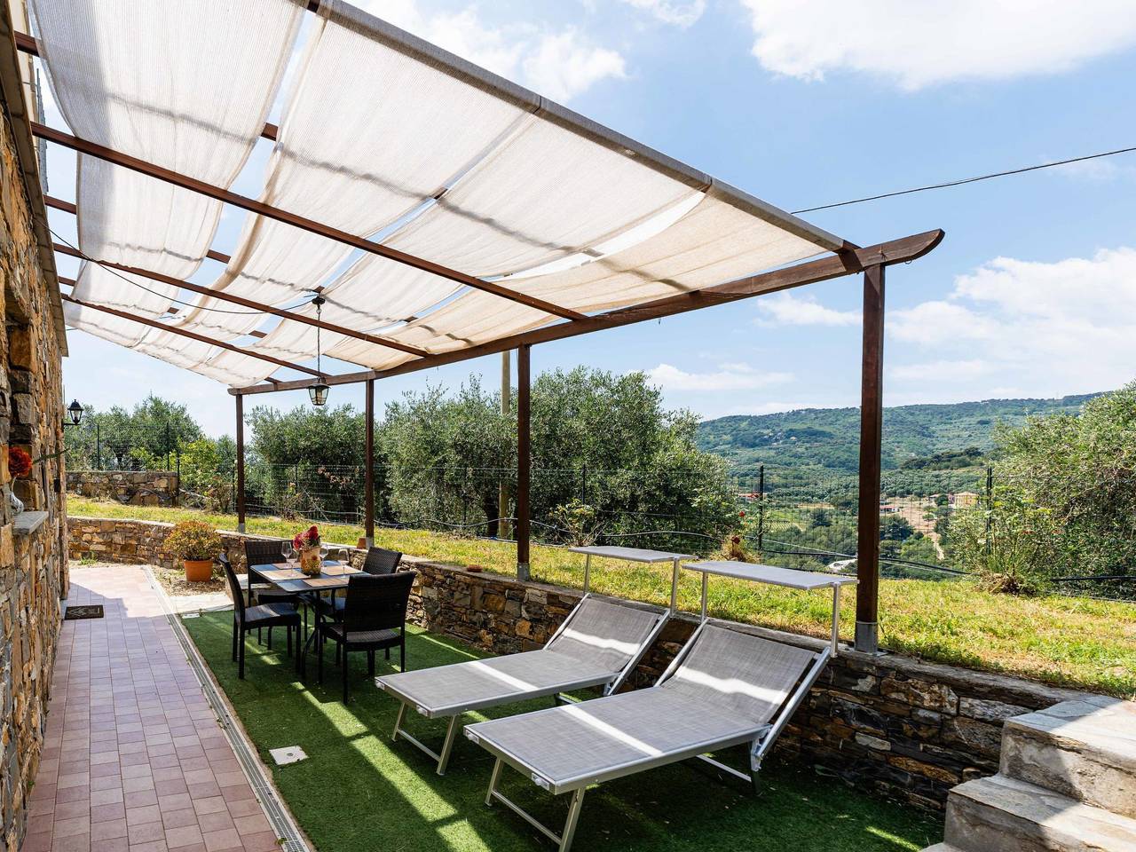 Ganze Wohnung, Rose in Civezza, Riviera di Ponente