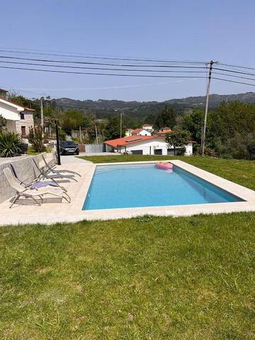 Casa de férias para 5 pessoas, com piscina e terraço em Póvoa de Lanhoso