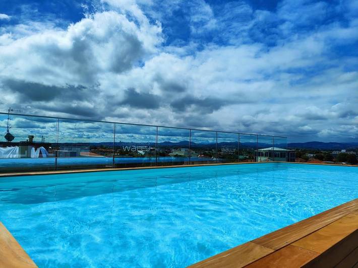 Appartamento per 3 persone, con Balcone e Terrazza nonché Idromassaggio e Piscina a Miramare