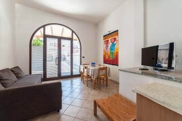 Vakantiewoning voor 6 Personen in Lido Camillo, Ontranto en omgeving, Afbeelding 2