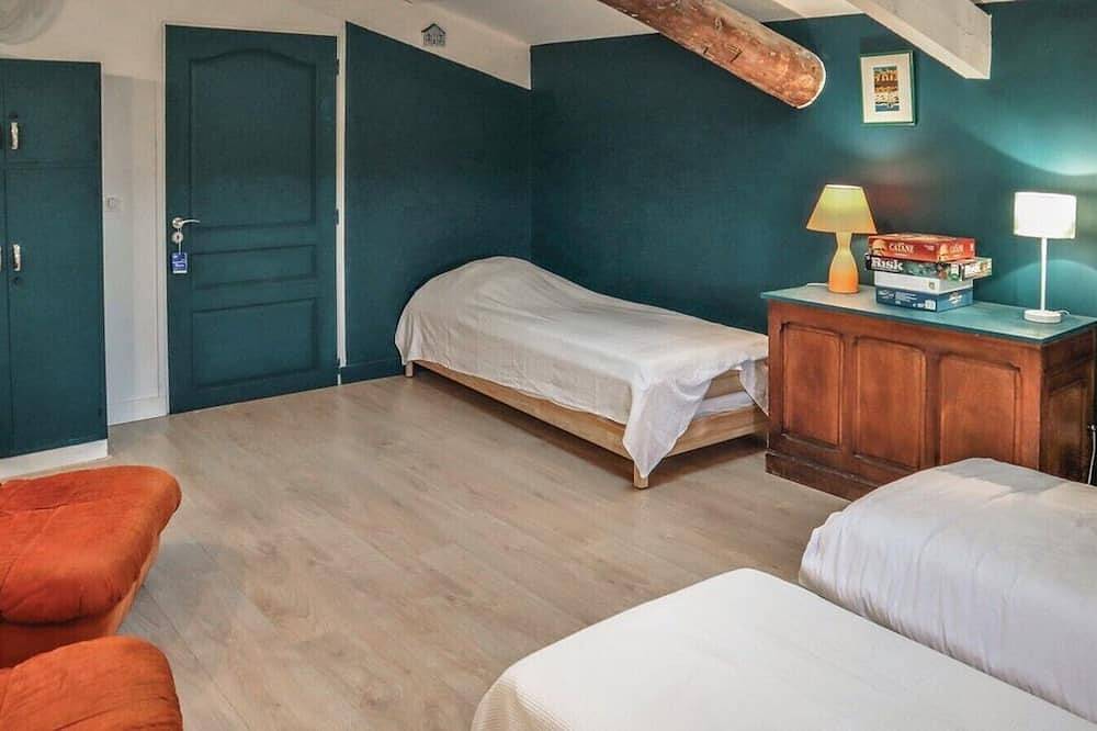 Charming house with pool in Drôme Provençale in Chamaret, Nyons region