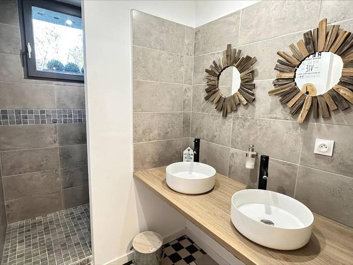 Gîte pour 2 personnes, avec jardin et jacuzzi à Corné - 4