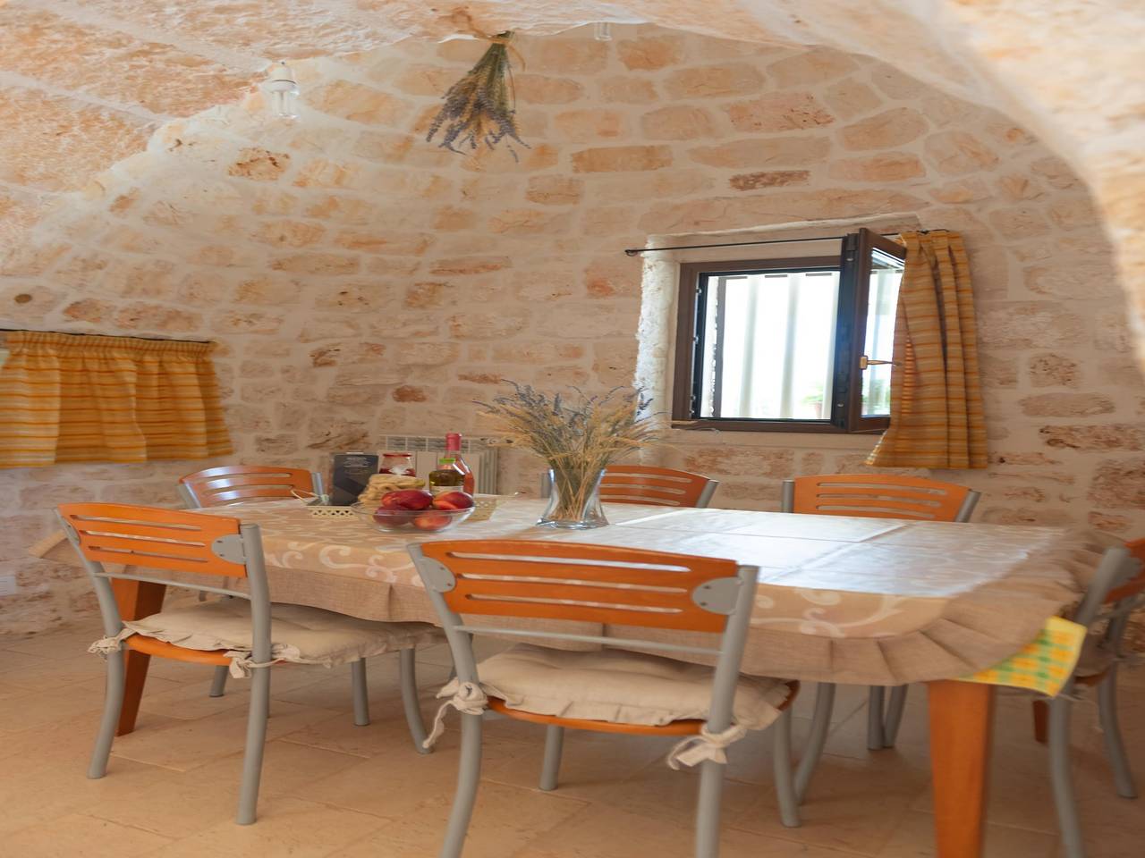 Ganze Ferienwohnung, Ferienhaus in Valle d'Itria mit Pool in Cisternino, Salento