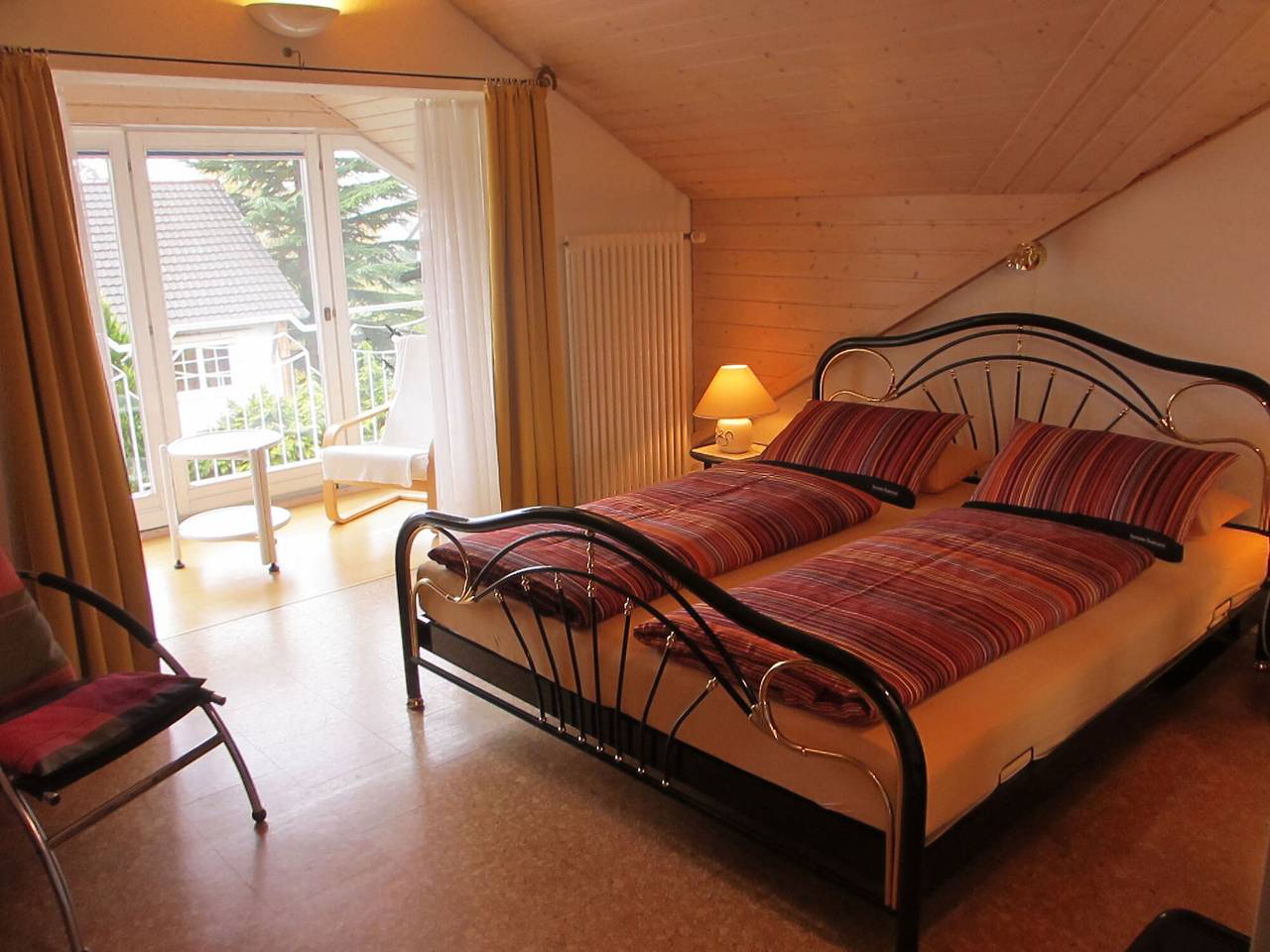 Ganze Ferienwohnung, Ferienwohnungen Inge Kretzer - 1-Zimmer-Fewo, 1. Et., 32 m² in Radolfzell am Bodensee, Untersee
