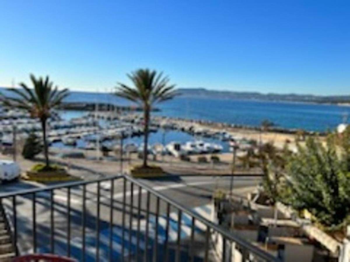 Le retour in Saint-Cyr-sur-Mer, Côte méditerranéenne (France)