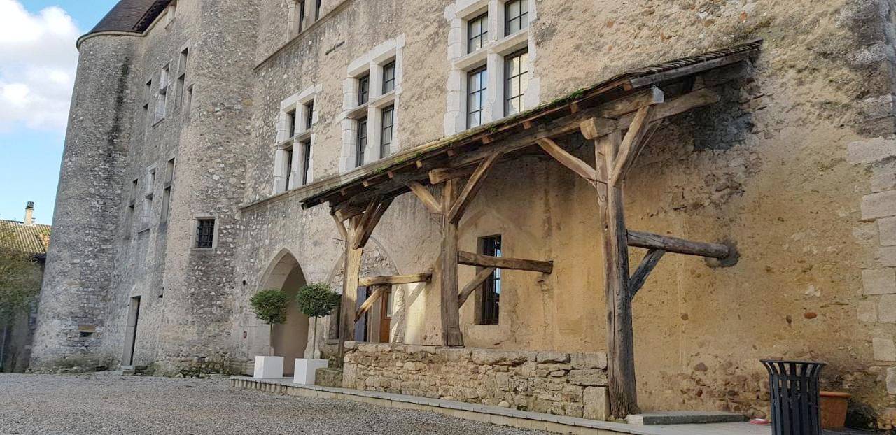 Les Chambres De La Renaissance in Sainte-Julie, Belley
