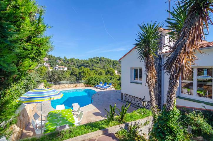 Casa rural para 8 personas, con Terraza y Jardín en Canyelles