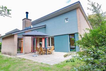 Villa für 6 Personen, mit Pool und Terrasse, mit Haustier in Den Haag