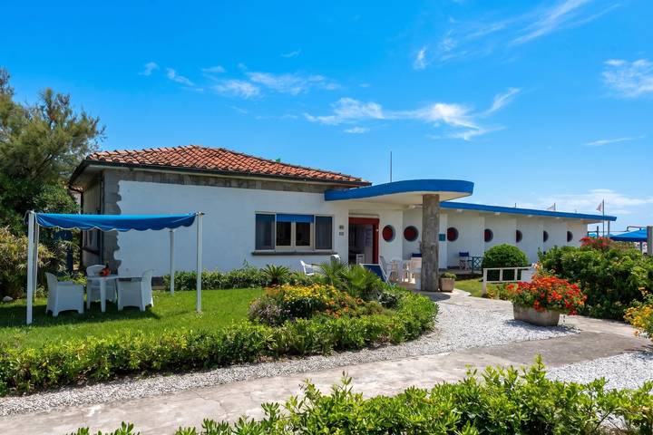 Gîte pour 4 personnes, avec vue sur l’océan et piscine, adapté aux familles à Pietrasanta - 4