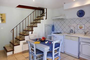 Gîte pour 4 Personnes dans Bellegarde, Région de Nîmes, Photo 3