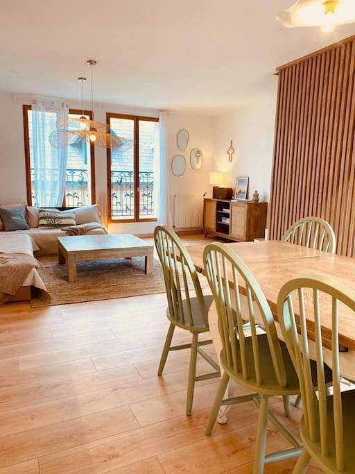 Location de vacances pour 8 personnes, avec vue et terrasse à Villerville - 3