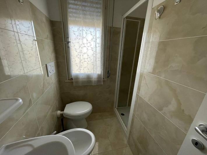 Gîte pour 6 personnes, avec vue et terrasse, animaux acceptés à Lido Adriano - 3